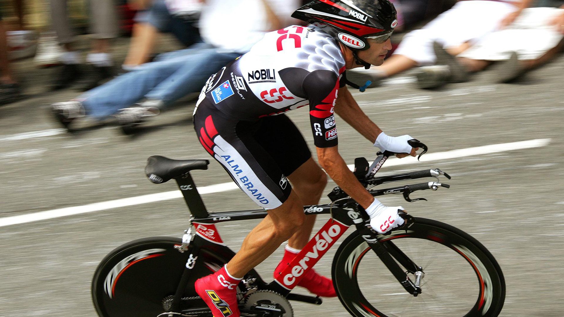 摩纳哥官宣签下新边锋，期待他的进攻表现，摩纳哥队是哪个国家的