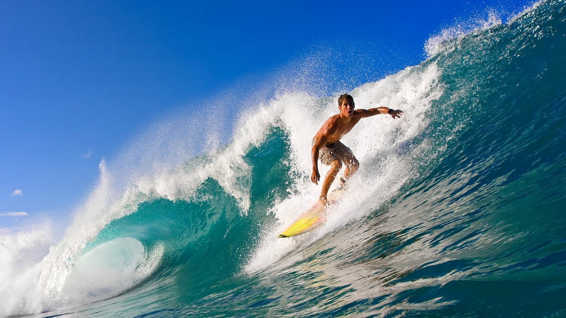 欧国联赛场面火爆，球迷热情高涨，欧国联赛事介绍